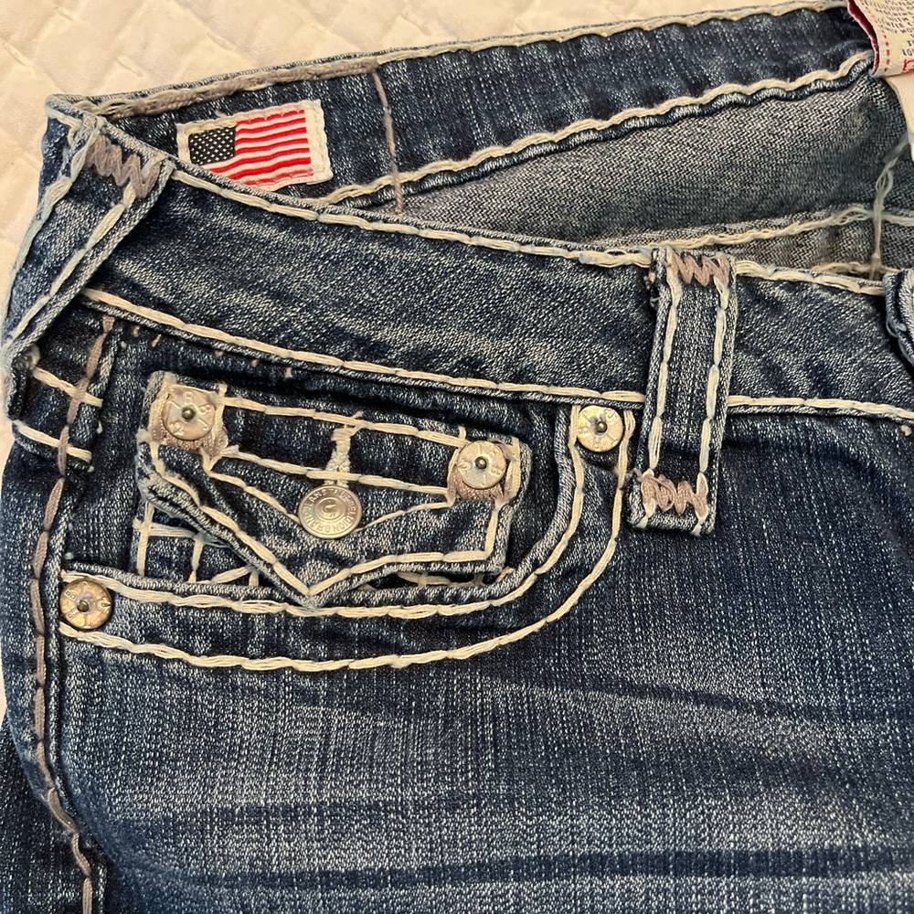 TRUE RELIGION "Billy Super T"